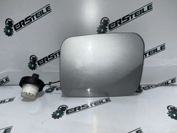 Лючок бензобака Toyota RAV4 50 aval54 2022 2QY