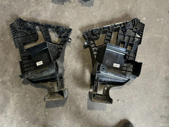 Кронштейн заднего бампера BMW X5 F15 2013-2018