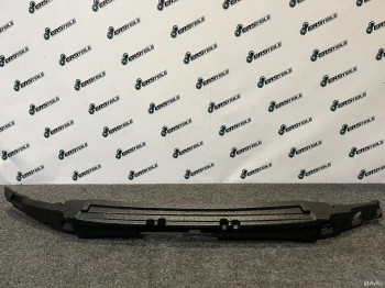 Наполнитель бампера переднего Volvo XC60 2023
