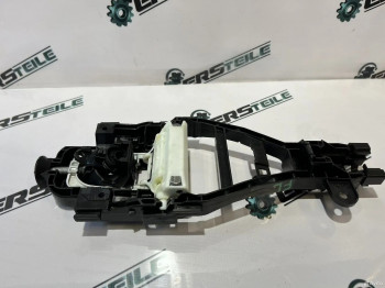 Кронштейн ручки двери Volvo V60 2022