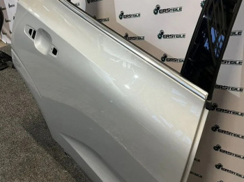 Дверь задняя правая Volvo XC60 2023