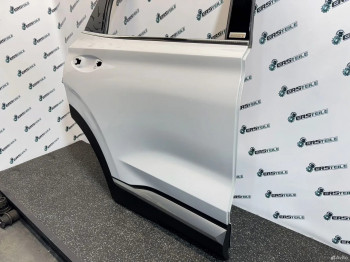 Дверь задняя правая Hyundai Santa Fe 4 2020