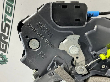 Замок правой двери Lexus NX AYZ15 2019