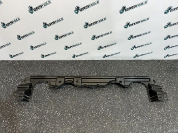 Пыльник переднего бампера Toyota Hilux 8 2023