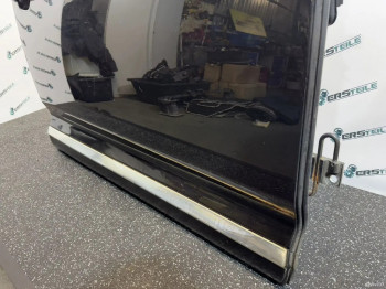 Дверь передняя правая в сборе VW Touareg 2007-2010