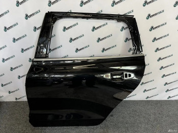 Дверь задняя левая Volvo V60 2022