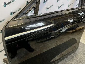 Дверь передняя правая Range Rover Velar