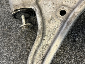 Рычаг нижний правый Porsche Panamera 970 2013