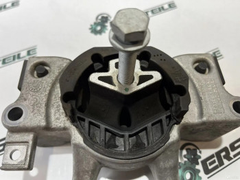 Подушка АКПП BMW 5 G30 3.0 B58