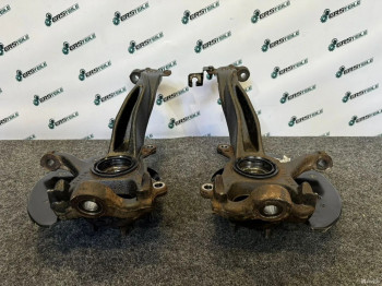Кулак передний Ford Ranger Raptor 2.0d 2021