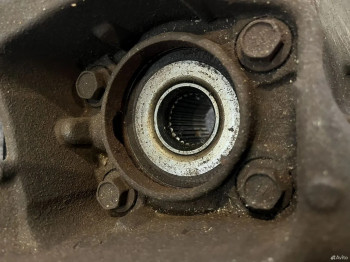 Кулак поворотный задний Toyota RAV4 40 AVA44