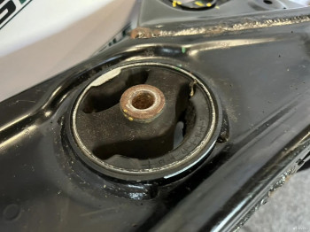 Задний подрамник Hyundai Tucson 3 TL