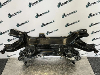 Подрамник передний Toyota RAV4 40 AVA44