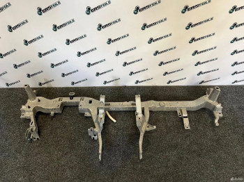 Кронштейн торпедо Volvo XC60 2023