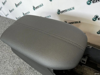 Консоль подлокотник Toyota RAV4 50 2022