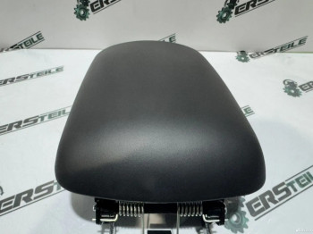 Подлокотник Hyundai Santa Fe 4 2020