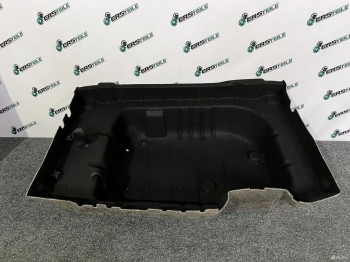 Облицовка ниши багажника Mercedes W213 2020