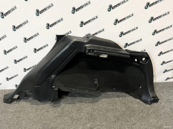 Обшивка багажника правая Lexus NX AYZ15 2014-2021