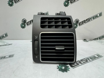 Воздуховод боковой правый VW Touran 1T3 2012