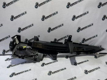 Облицовка багажного отсека правая BMW X5 G05 2019