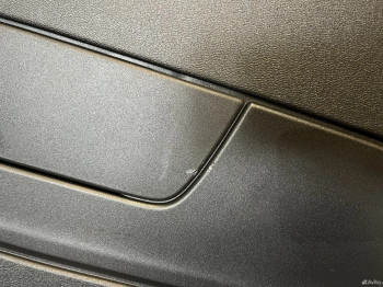 Обшивка крышки багажника Volvo V60 2022