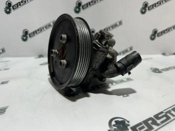Насос гур VW Touareg GP 3.0d 2007-2010