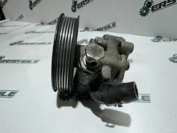 Насос гур VW Touareg GP 3.0d 2007-2010