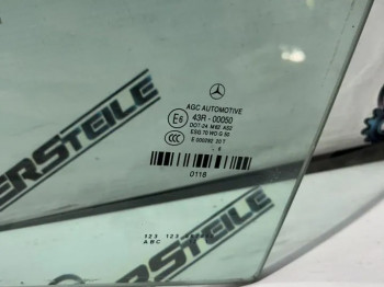 Стекло двери задней левой Mercedes W222 2016