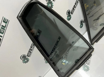 Стекло задней двери форточка Toyota RAV4 40 AVA44