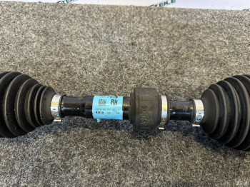 Привод передний правый Hyundai Santa Fe 4 2.2d D4H
