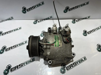 Компрессор кондиционера Honda Civic 8 1.8
