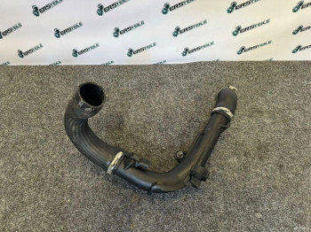 Патрубок интеркулера правый VW Skoda 1.6 - 2.0D