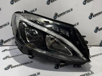 Фара правая Mercedes W205