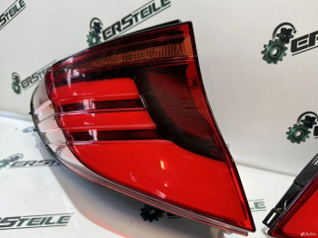 Фонарь задний Toyota CH-R ZYX11 2022
