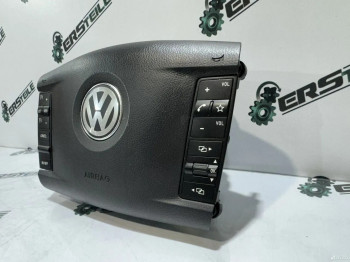 Подушка безопасности в руль VW Touareg GP 2008