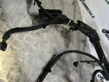 Проводка моторного отсека Toyota RAV4 40 AVA44 2.5
