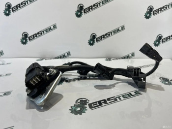Проводка форсунок Toyota Rav4 50 2.5 Hybrid