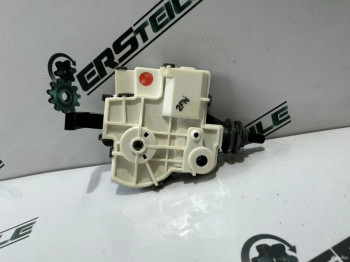 Замок лючка бензобака Toyota RAV4 50 2022