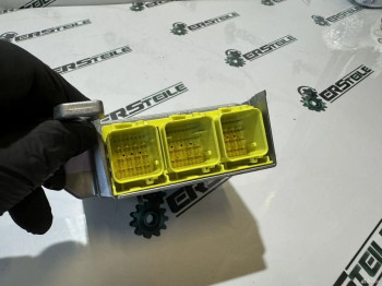 Блок управления SRS Airbag Toyota RAV4 50 2022
