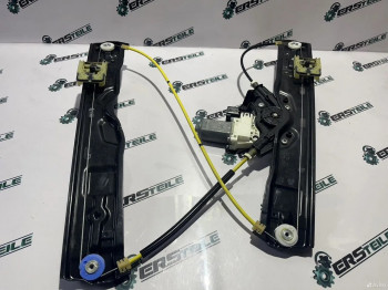 Стеклоподъемник задний левый Range Rover Velar