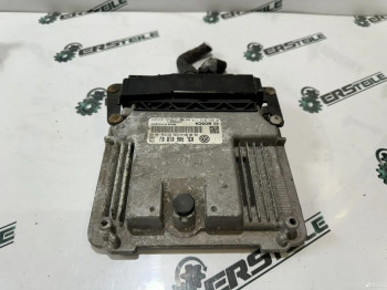 Блок управления двигателем Skoda Yetti 2.0d