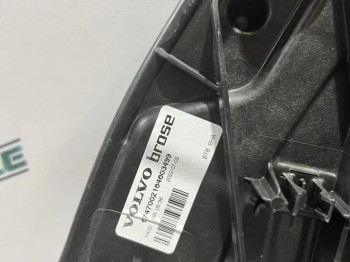 Стеклоподъемник задний правый Volvo V60 2022