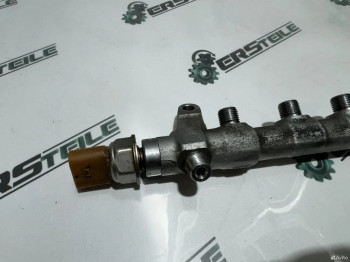 Топливная рампа VW Skoda Audi 2.0D