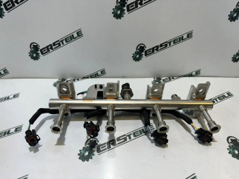 Рампа топливная Land Rover Jaguar 2.0 PT204