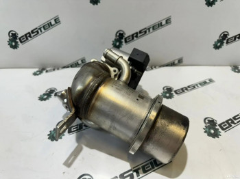 Клапан егр + охладитель VW Passat B8 2.0d CUA
