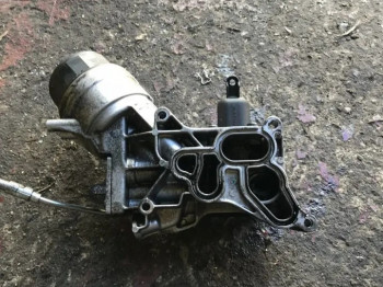Корпус масляного фильтра Opel 1.3 cdti A13DTE