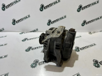 Генератор Toyota Auris Corolla 1.4d 1ND