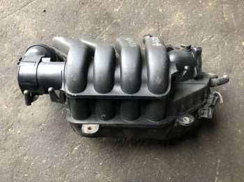 Коллектор впускной VW Audi 2.0FSI
