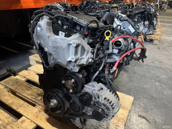 Двигатель Opel Vivaro Renault Trafic 1.6 R9M408