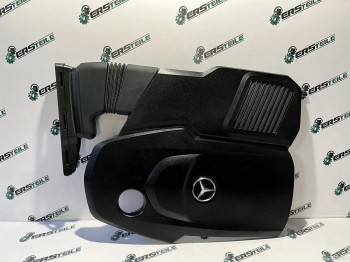 Декоративная крышка двс Mercedes W222 2.9d OM656